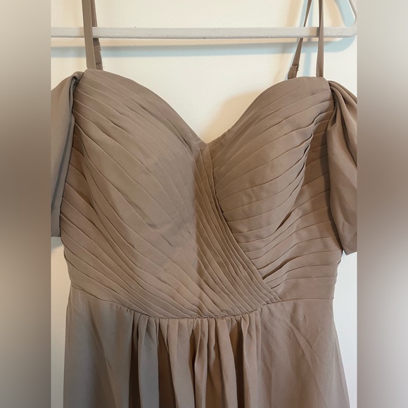 Off The Shoulder Chiffon Ruffle Pleated Formal Evening Dress with Pockets - Picture 10 of 11